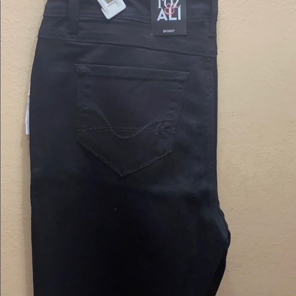 Black skinny jeans